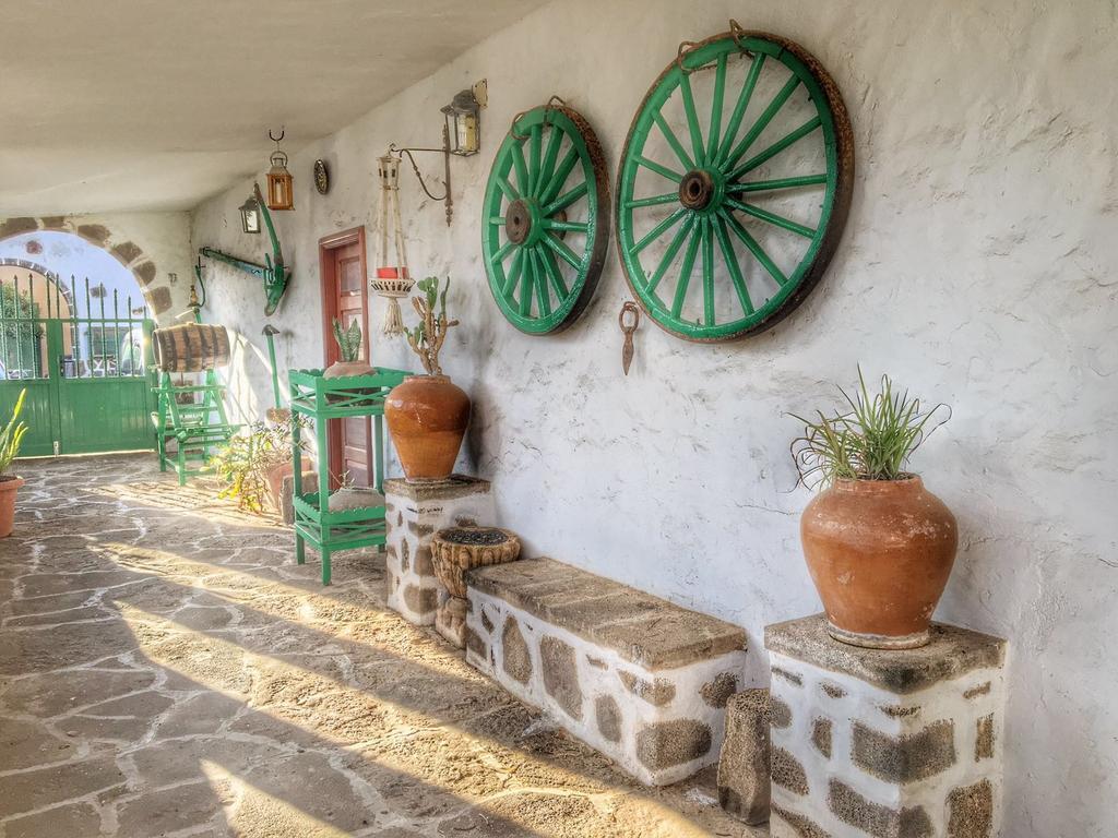 El Cortijo Eco Finca Hotel Ye Exterior foto